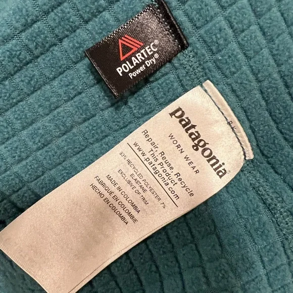 Patagonia® Worn Wear | Womens R1® | Full-Zip Hoody | Medium - Picture 11 of 11